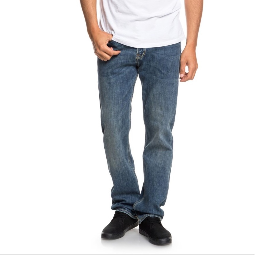 🌞2/$20🌞 Regular fit quicksilver jeans
